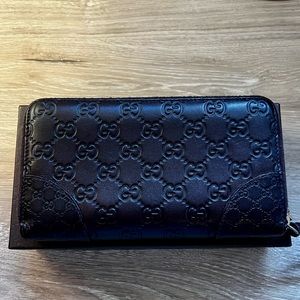 Gucci Brown Guccissima Zip Wallet